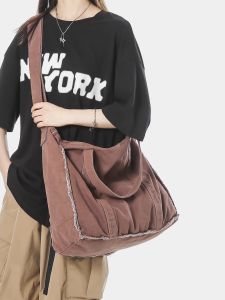 Retro Japanese Style Canvas Bag Versatile Large Capacity Casual Crossbody Bag for Women Students Class Mailman Bag for Men
