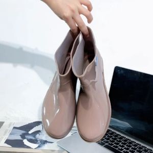 Aldult Sepatu Boots Korean Style Sneakers Tabung Pendek Tahan Air Non-slip Hangat Dan Tahan Aus Wanita Premium Bots Premium Quality Fashion Boot Terkini
