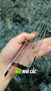Giá Cài Dao Thớt Bằng Inox Kèm 4 Móc Treo Đồ Tiện Dụng Và Chắc Chắn Tặng Kèm Ốc Vít