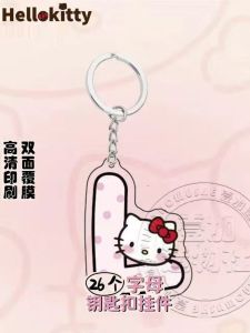 HelloKitty ตุ๊กตาแมว KT ลายตัวอักษรการ์ตูนน่ารัก จี้กุญแจอะครีลิก ของขวัญสำหรับนักเรียน กระเป๋าหนังสือ ของขวัญที่สร้างสรรค์
