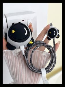 เคสป้องกันสายข้อมูล Space Bear สำหรับ iPhone 13 ชาร์จเร็ว 20W ใช้ได้กับ Apple 14 สายชาร์จแบบอเนกประสงค์ 12 สำหรับ iPhone 11 pro Max