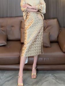 Gold High Waist Midi Skirt Womens Fashion Slimming Elegant Split Half Skirt Commute Korean Style Slim Fit Summer New Arrival
