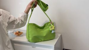 Moys Valentina Casual Shoulder Bag: Simple Color Canvas Bag for Women