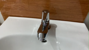 Vòi lavabo lạnh KAG-KLL04 vòi chậu rửa mặt tay vuông gạt chome bóng nước mạnh sử dụng tốt siêu bền