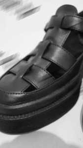 Marley Alive 123-01 Sepatu Docmart Loafers Wanita Casual Untuk Kerja Kantor Hitam Kulit Sintetis