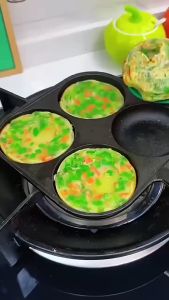 [พร้อมส่ง] กระทะเคลือบ กระทะสี่หลุม กระทะทอดไข่ดาว 4 หลุม ทอดง่าย ไม่ติดกระทะ ทอดไส้เบอร์เกอร์ให้มีทรงสวย ทำเมนูได้หลากหลาย