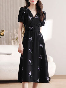 French Style High Quality Black V-neck Waist Shaping A-Line Dress