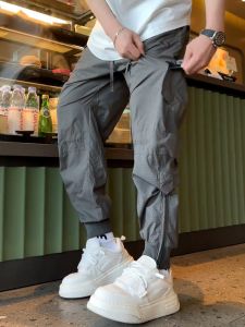 กางเกงลำลองชายผ้าไหมน้ำแข็งระบายอากาศแห้งเร็วบางสำหรับฤดูร้อน กางเกงขายาวทรงหลวมสไตล์ฮาราจูกุสำหรับฤดูร้อน