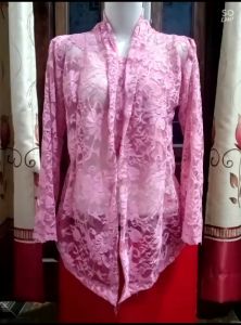 Atasan wanita kebaya brokat lengan panjang kutu baru/pakaian tradisional.wanita bali model kebaya brokat Pakaian wanita kebaya bahan brokat.premium halus Baju.bkebaya brokat lengan panjang termurah.kebaya brokat tile tanpa puring lengan panjang kekinian.