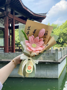 ของขวัญสร้างสรรค์ ดอกบัวทอด้วยมือสำเร็จรูป ของขวัญวันเกิด ของขวัญวันครู สัมผัสพิธีกรรม ดอกไม้บัว งานฝีมือ DIY