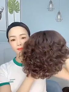 [TẶNG LƯỚI ] Tóc giả nữ xoăn trung niên Hàn Quốc nguyên đầu - TG48