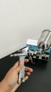 Spray Gun k3 Sagola IWT K3B Tabung Atas 200cc Spray Gun K3 Sagola iwt nozel 05m.m