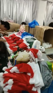 Christmas Hat Knitted Woolen Hat Classic Traditional Santa Hat Santy Hat หมวกคริสมาส หมวกไหมพรม หมวกซานต้า ซานต้า ซานตาครอส แซนตี้ คริสมาส