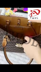 TWOL 1pcs New Corduroy Elastic Organizer Portable Travel Lipstick Bag Storage Bag Data Cable Storage Bag