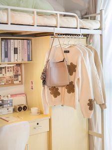 ไมโครไฟฟ้าไม่มีติดตั้ง จัดระเบียบเสื้อผ้าบนเตียงชั้นบน คลิปเสื้อผ้าติดเตียง ตู้เสื้อผ้าผูกเชือกสำหรับใช้ในหอพักนักเรียน