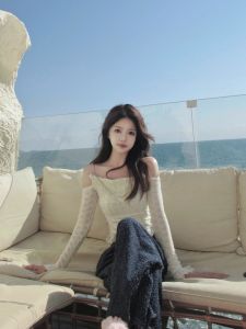 BUWAN STUDIO French Style Pure Color Lace Shirt with Chain Design One-Word Collar Long Sleeves for Women