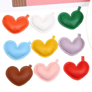 พวงกุญแจจี้ห้อยคอน่ารักหัวใจทำด้วยมือทำจากหนัง PU ขนาด47X35มม. 1ชิ้นสำหรับเครื่องรางเครื่องประดับทำกระเป๋าพวงกุญแจแบบ DIY