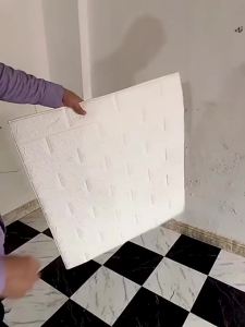 3D Decorative Waterproof and Moisture-Proof Self-Adhesive 35 * 35cm Wall Panel Bedroom Wall Sticker Home Decoration