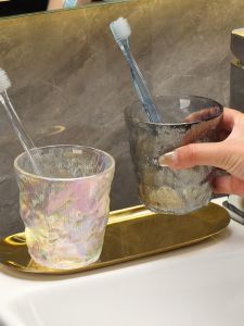 Luxurious Simple Iceberg Pattern Glass Toothbrush Cup Couple Mouthwash Cup Set for Home Hotel And Inn Use by Qianli Brand
