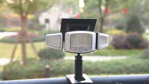 Solar Flood Light Outdoor 3 Heads Motion Sensor Waterproof LED Security Light Adjustable Wide Angle Solar Lamp for Garden Yard Fence Patio