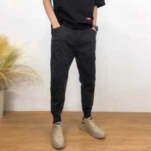 กางเกงยีนส์ทรงหลวมขากระบอกสีดำสำหรับผู้ชาย ฤดูใบไม้ผลิและฤดูใบไม้ร่วง 2024 กางเกงขายาวทรงลำลองสำหรับใส่ทำงานสไตล์ใหม่