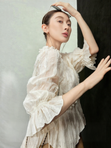 SUSHE | French Irregular Lace Flared Hem V-Neck Fitted Blouse
