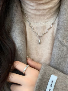 Fantai Silver Wave Drop Necklace for Women and Men Simple Elegant Fashionable Alloy Plated Gold Chain Perfect for Daily Commute