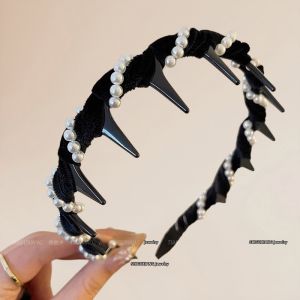 Elegant High Top Hairband