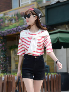 กางเกงยีนส์ทรงสลิมฟิตเอวสูงสำหรับผู้หญิงในช่วงฤดูร้อน ทรงหลวมสบายๆ สไตล์เกาหลี กางเกงขาสั้นสำหรับนักเรียน