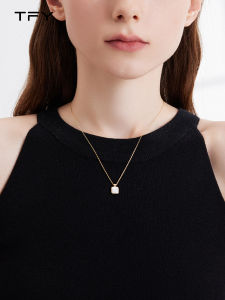 TFY | Luxurious Small Group Clavicle Necklace Pearl Pendant Square