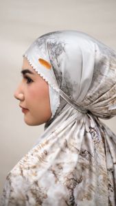 IMASA - Bergo Hijab ARMANI MOTIF LASERCUT (TANPA BAWAHAN) Kerudung Instan Umroh Dan Haji Saku Resleting