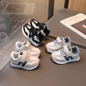 Spring Autumn Soft Bottom Childrens Sports Shoes Lightweight Running Shoes for Boys And Girls Baby Shoes Anti-Slip Rubber Sole