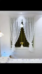 Misa ปรับแต่งผ้าม่านสีขาวด้วยไข่มุกเรขาคณิตนอร์ดิกสง่างามปักลูกปัด ม่านวิเศษTulle ม่านกรองเสร็จสำหรับห้องนั่งเล่น คลังสินค้าพร้อม