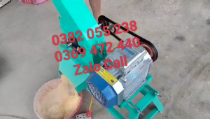 Máy Xay Nghiền Bột Khô  Máy Nghiền Ngô Lúa Thành Cám Mịn Cho Gà Vịt Ăn