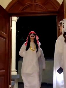 ชุดอาหรับ ชุดแฟนซี ชุดคอสเพลย์ ชุดปาร์ตี้ ชุดขาวยาว  ชุดอาบังดูไบ