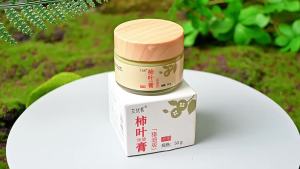 柿叶膏猪油版艾优茗猪油膏三七柿子叶膏面霜Persimmon leaf paste Lard version Lard ointment Thirty-seven Persimmon leaf paste face cream