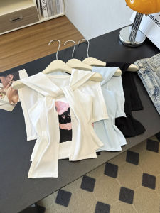 GUZILIAN | Pure Desire Cat Print Crop Top Womens Summer Slim Sweet And Spicy Girl Style Unique Short Shirt With Shoulder Pad