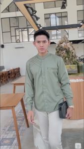 Baju Koko Polos Pria Dewasa Cassual Lengan Panjang Motif Belah Ketupat Warna Sage