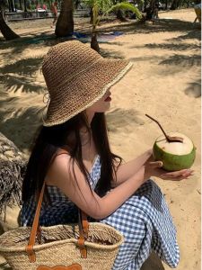 หมวกไหมพรมชายหาดแบบพับได้สำหรับผู้หญิงในช่วงฤดูร้อน หมวกตกปลา กันแดด หมวกเดินทาง สไตล์ใหม่ ปี 2024 หมวกทรงกลม ขนาดใหญ่