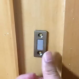 Nam Châm Gắn Cửa Lực Hút Cực Mạnh Thép Siêu Bền Keo 3M - Dán Chốt Tủ Quần Áo Ngăn Kéo Tủ Bếp Tiện Lợi -BeloveShop