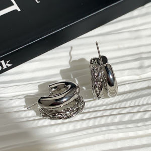 S925 Silver Needle Earrings Womens Vintage High-End Hollow Metal Heavy-Wire C-Shape Loop Ear Studs Fashion Jewelry Accessories