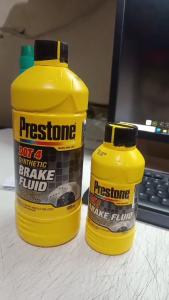 Prestone Dot 4 Synthetic Brake Fluid for Extended Fluid Life