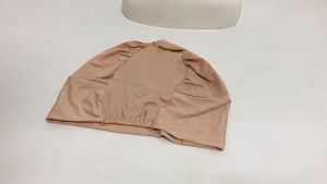 Satin Hijab dan Abaya: Pilihan Modis untuk Olahraga