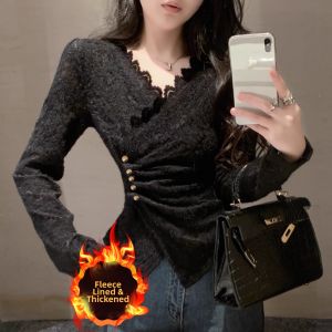 chaqi | Plush Lace Flared Waist V-Neck Base Shirt