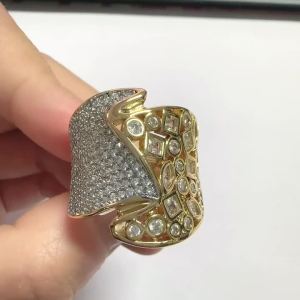 Huitan Asymmetric Women Ring Geometric Design Party Club Statement Full Shiny Cubic Zirconia Accessories Luxury Trendy Jewelry