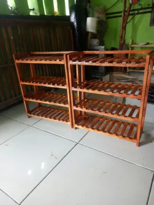 rak sepatu kayu jati belanda 4 susun size =P50L25T60