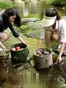 Xô Dặc Biệt Dành Cho Cắm Trại Và Dã Ngoại Có Thể Gập Lại Tiện Lợi Và Bền Bỉ Thích Hợp Cho Những Chuyến Dã Ngoại