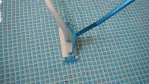 Bàn hút vệ sinh bể bơi chất liệu hợp kim nhôm dài 35cm Bàn hút đáy hồ bơi