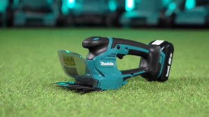 [100% Authentic]MAKlTA Rechargeable lawn mower 18V Lithium battery lawn mower DUM111 Grass shear cordless Home electric hedge trimmer