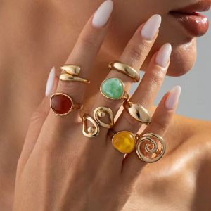 Ingemark 8Pcs/Set Bohemian Inlaid Colorful Acrylic Resin Rings for Women Vintage Irregular Stackable Adjustable Opening Ring